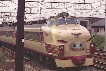 ボンネット特急「雷鳥」